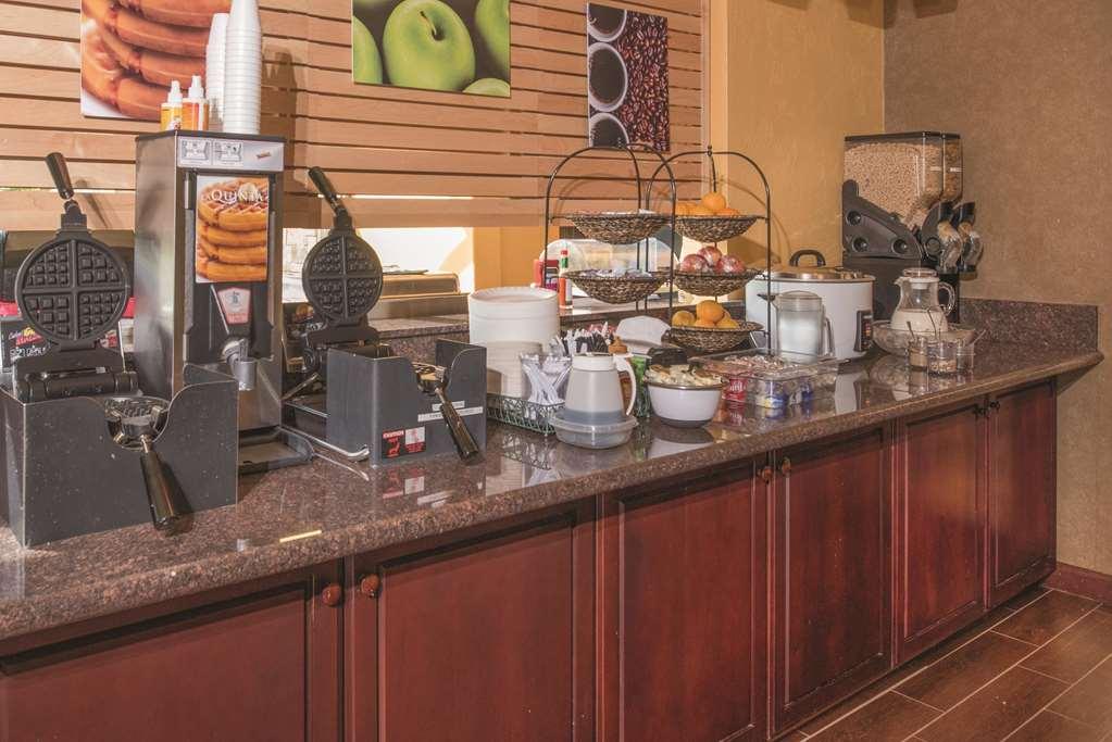 Best Western Plus Parkway Inn ウィルソンヴィル エクステリア 写真